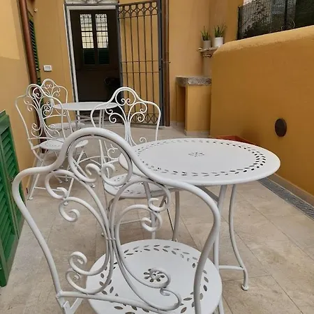 Villino Luschi Centro Bed & Breakfast Pisa