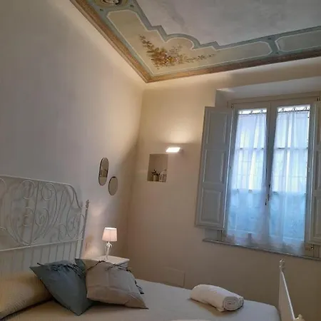 Bed & Breakfast Villino Luschi Centro 3*
