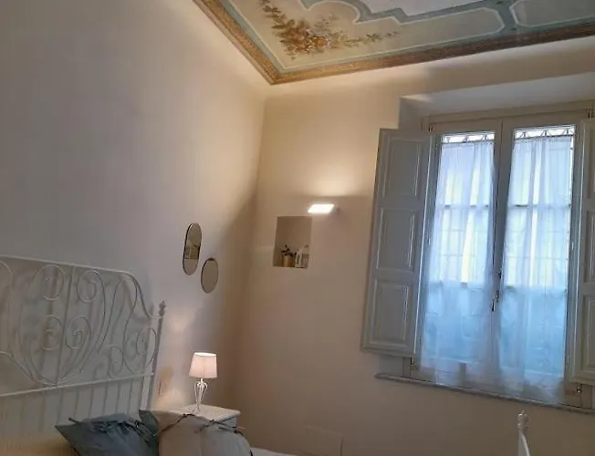 Nocleg ze śniadaniem Villino Luschi Centro 3*