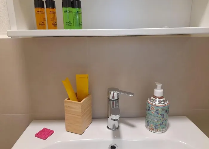 Villino Luschi Centro Nocleg ze śniadaniem 3*